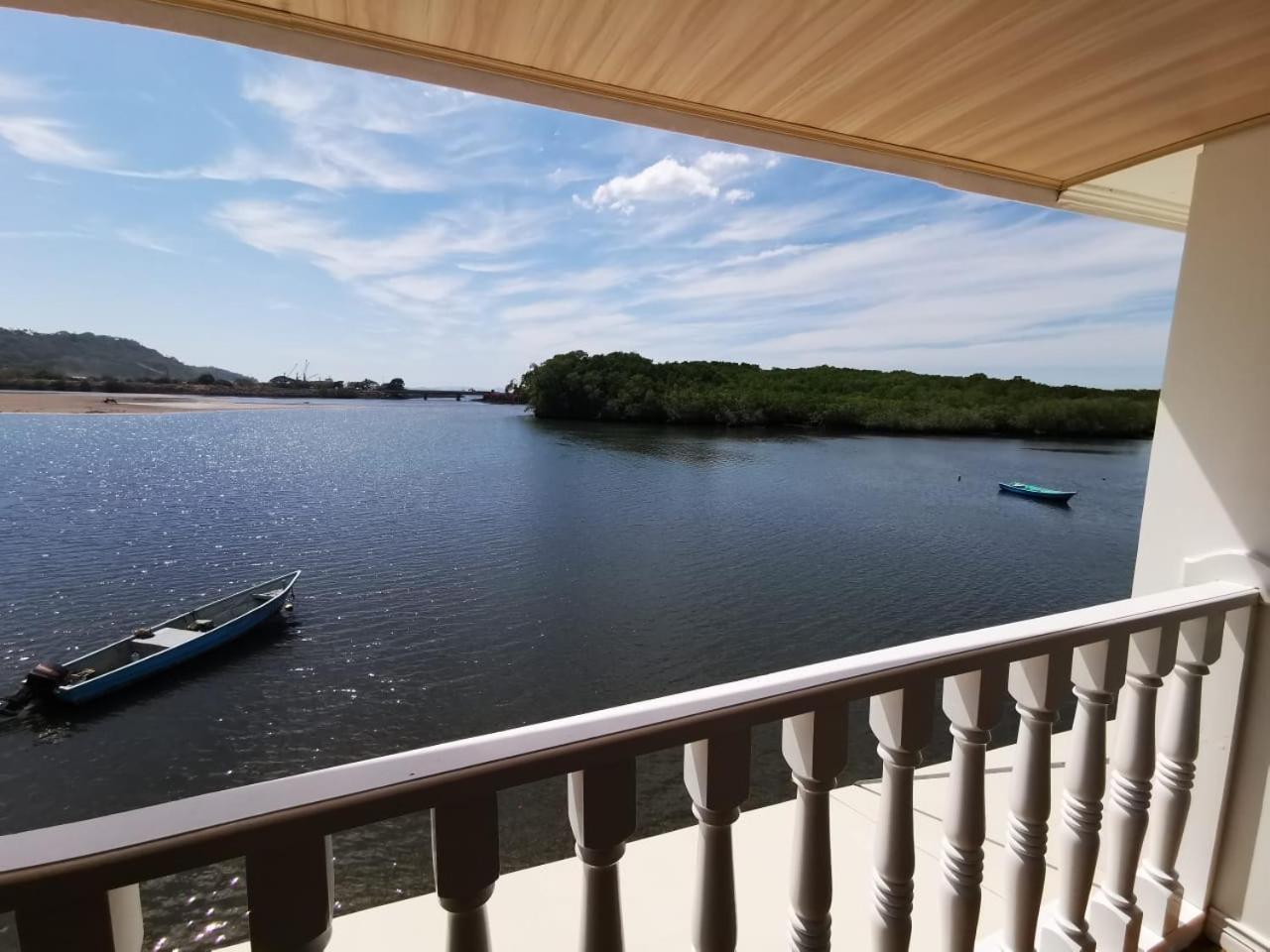 Hotel Y Restaurante Costa Del Sol Mata de Limon Экстерьер фото